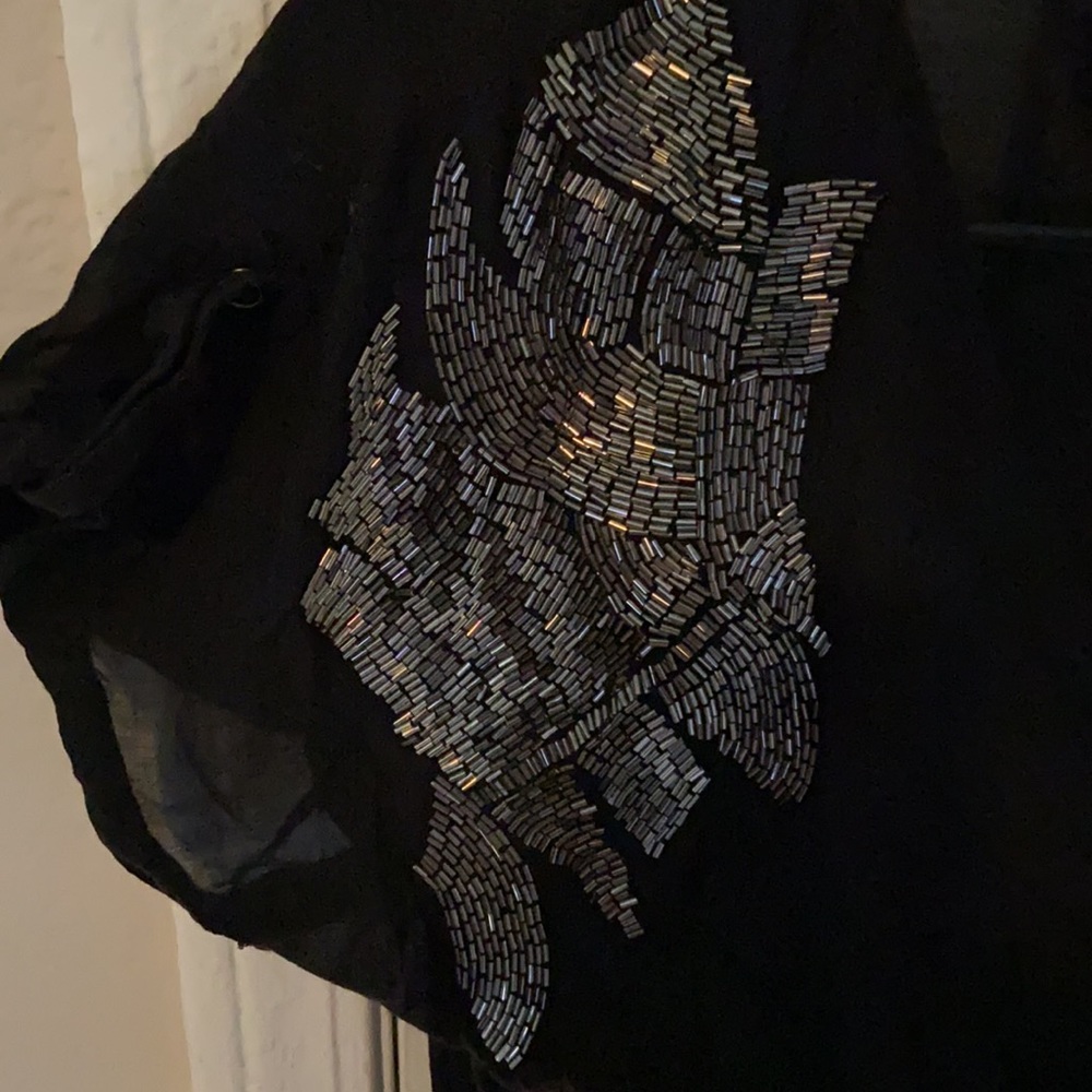 Guess - Picture 2 of 4
